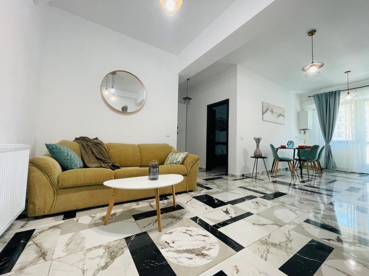 Family Apartment Near Palas Mall Яссы Экстерьер фото